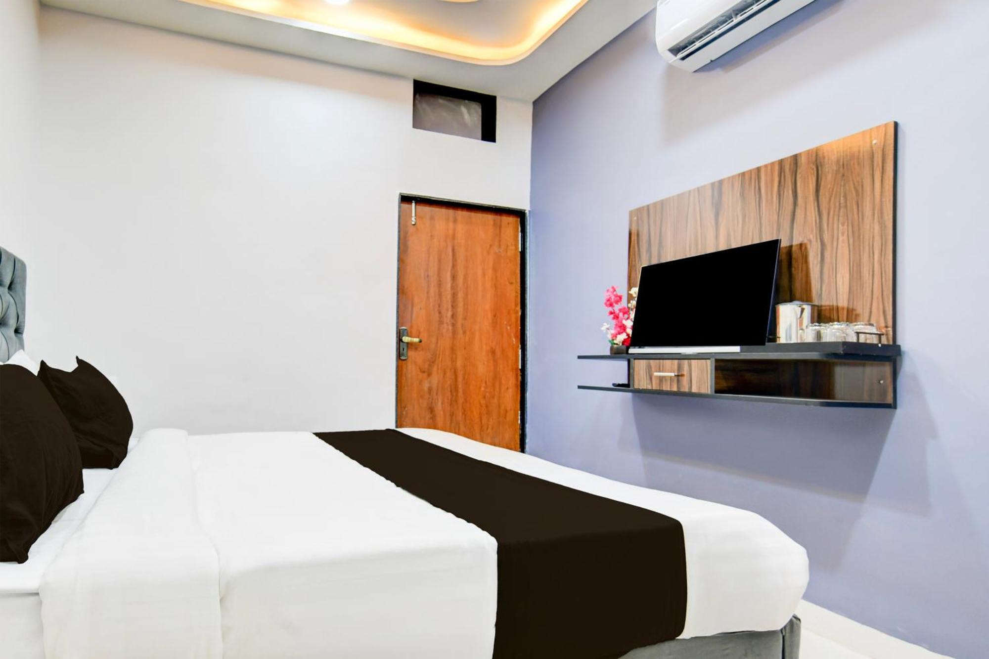 Super Hotel O D.V Near Medanta Hospital Indore Ngoại thất bức ảnh