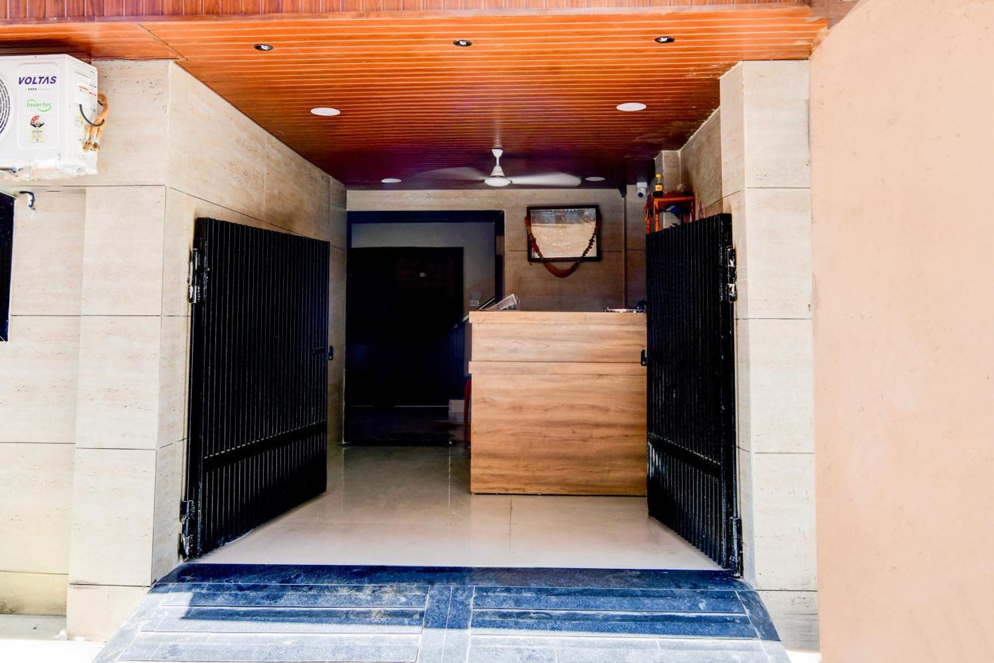 Super Hotel O D.V Near Medanta Hospital Indore Ngoại thất bức ảnh